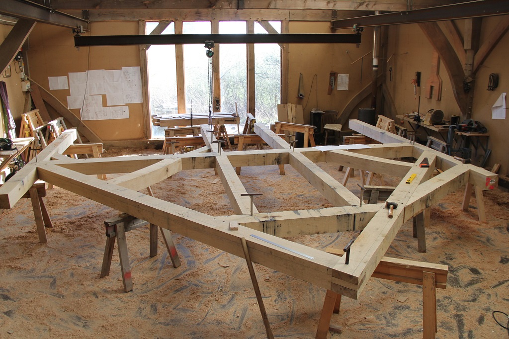 Castle Ring Oak Frame