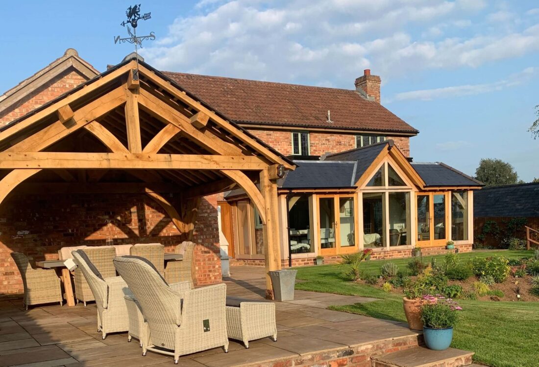 oak garden room